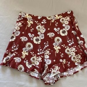Charlie Holiday Floral Shorts or Skorts women’s 8 NWOT - burgundy FULLY …